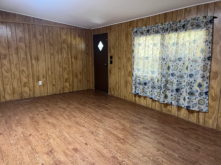 570 Eldorado Rd — Photo 14