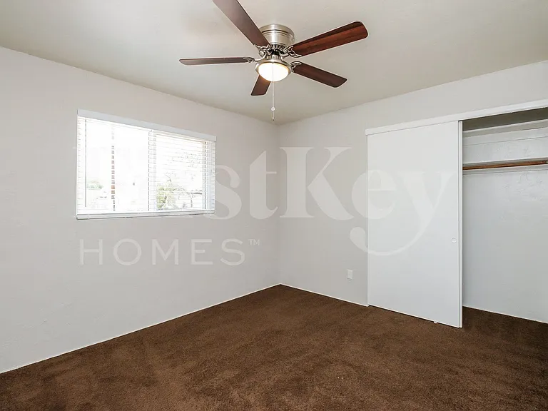5719 N 23rd Ave — Photo 10