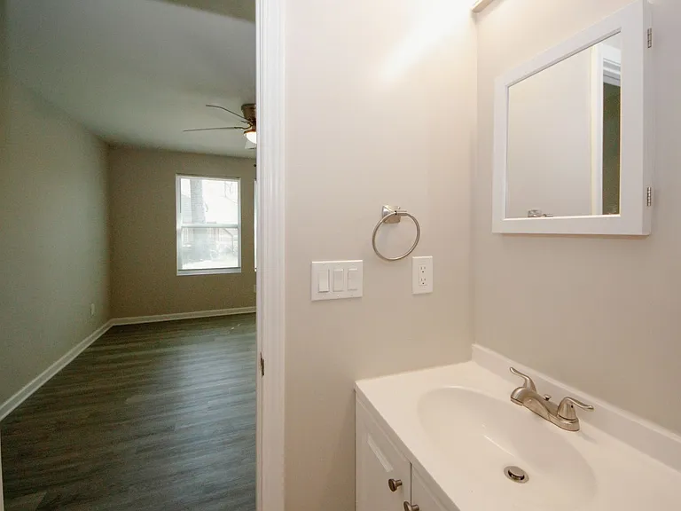 4225 Wingfoot Ct — Photo 17