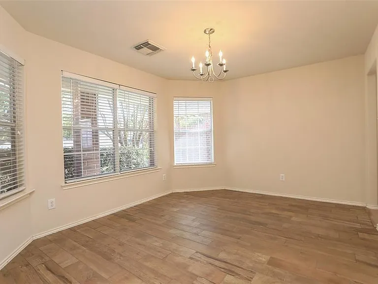 13127 Bach Elm St — Photo 5