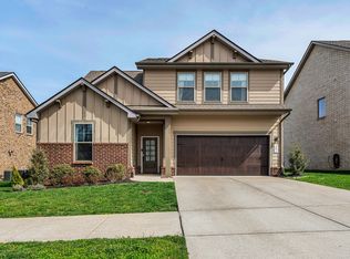 261 Griffin Ln, Gallatin, TN 37066