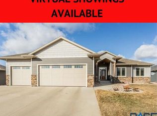 9100 W Kingfisher Cir, Sioux Falls, SD 57106