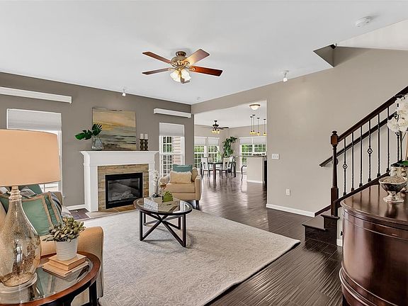 Great room open to kitchen and breakfast rooms.