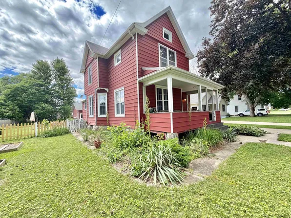 127 Weber St, Walworth, WI 53184