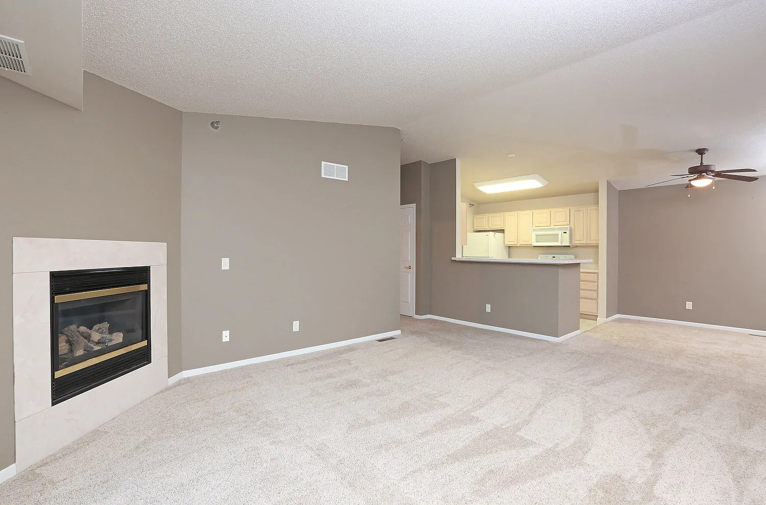 Donegal Pointe Apartments — Photo 4