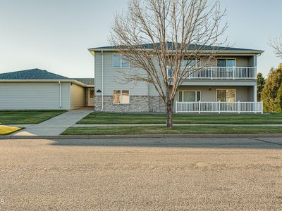 2930 Iowa Ln, Bismarck, ND, 58503