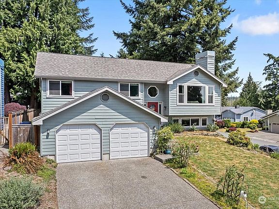 2nd image of 331 163rd Pl SE