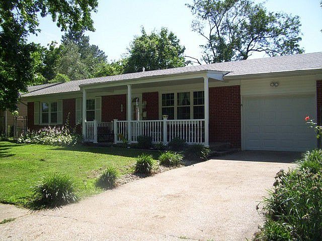 1st image of 506 S Orchard Dr