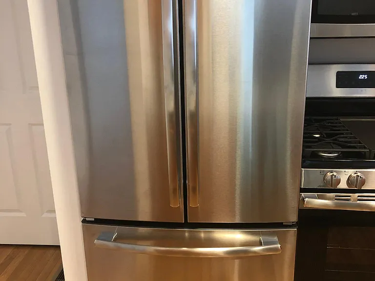 18 Russell Pl — Photo 17