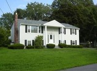 11 Robert Rd, Hudson, MA 01749