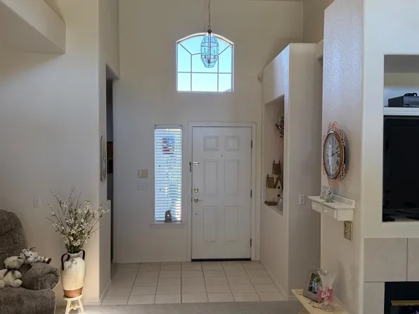 5783 W Decatur Ave, Fresno, CA 93722