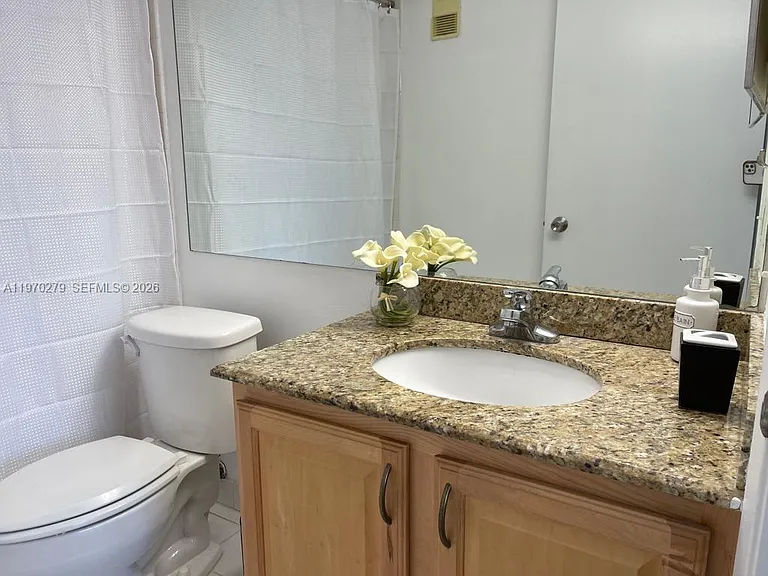 770 Claughton Island Dr #1013 — Photo 21