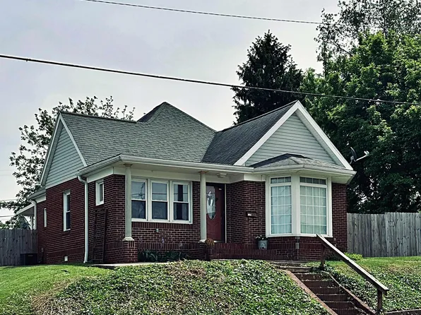 804 S Meridian St, Washington, IN 47501