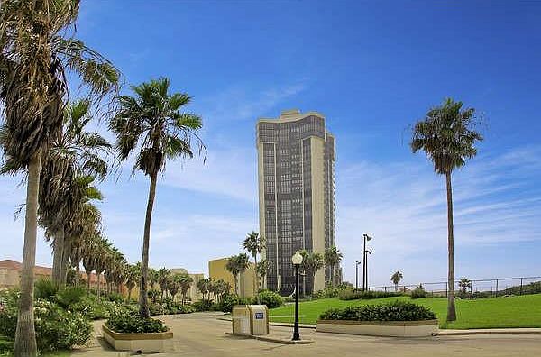 1st image of 334 Padre Blvd #405