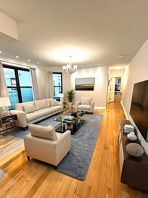 Rented by CitySites Real Estate Group | media 20