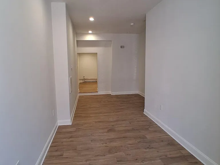 227 W Mulberry St #1 — Photo 21