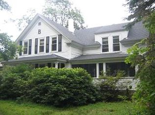 140 Woodland Rd #1, Southborough, MA 01772