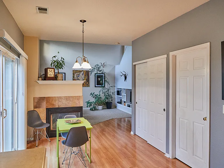 3809 Rannoch St — Photo 3