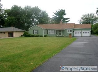 1036 N Randall Rd, Aurora, IL 60506