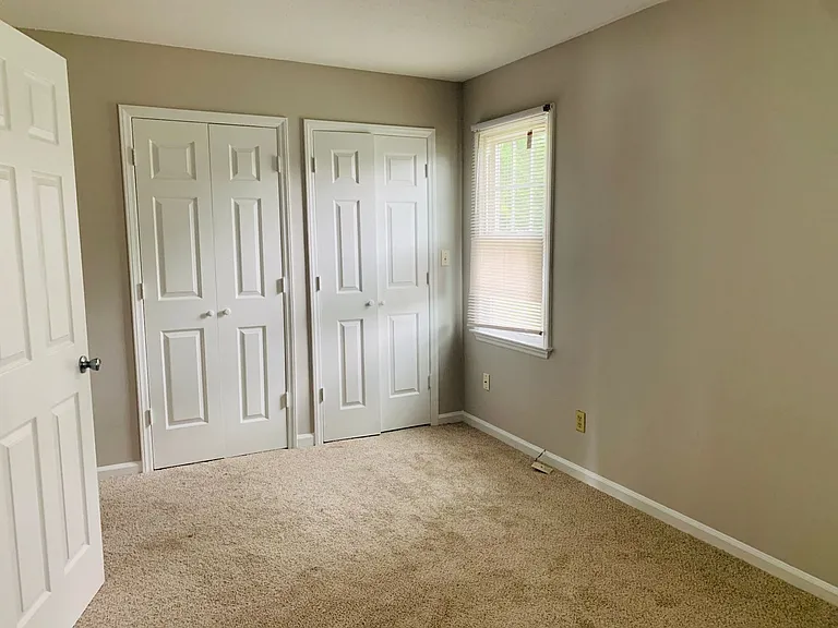 803 17th Ave — Photo 3