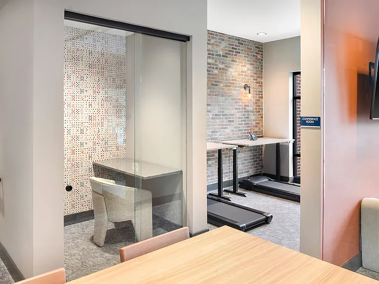 Ellison Parkview — Photo 14