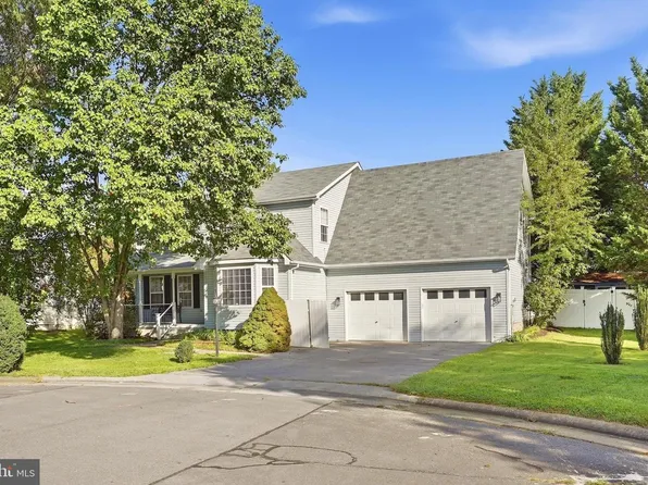 107 Romney Pl, Stephens City, VA 22655