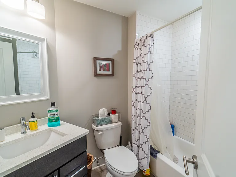 1607 Catherine St — Photo 18