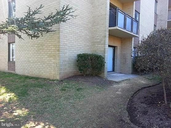 2nd image of 3101 S Manchester St APT T2