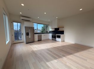 1424 N Simpson St #11, Portland, OR 97217