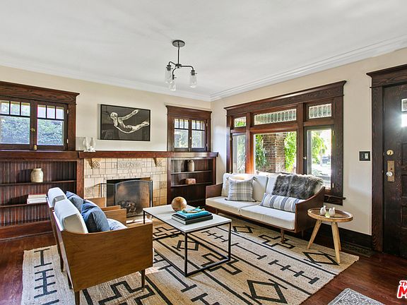 4th image of 126 N Meridith Ave