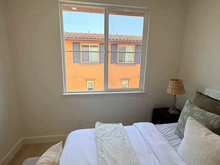 321 Santa Diana Ter — Photo 12