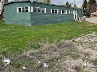 40 S 1st St, Driggs, ID 83422