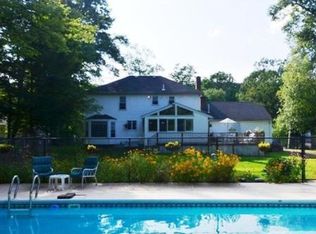 158 Dalton Rd, Holliston, MA 01746