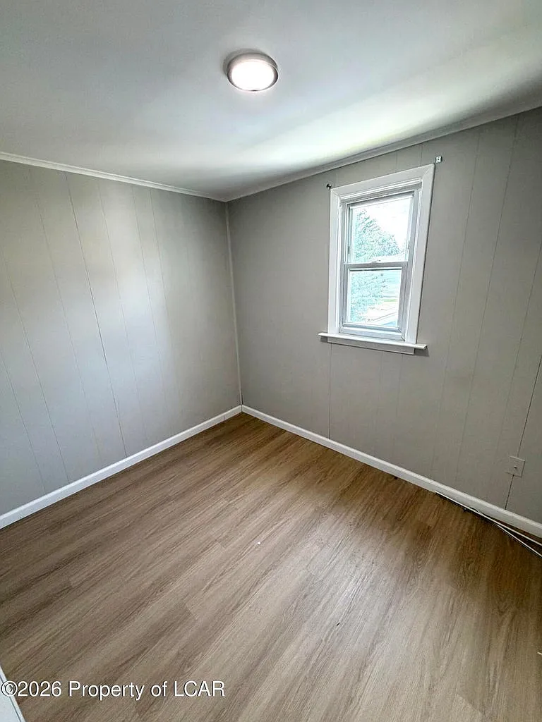 3 bed, 1000 sqft, $1,150 — Photo 4