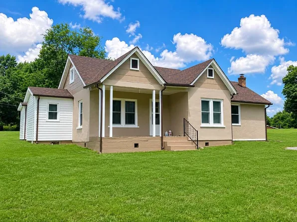97 Robincrest Ln, Fries, VA 24330