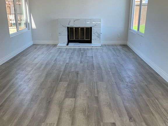 2nd image of 13043 Glen Ct