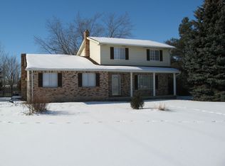 2517 Plainview Dr, Flushing, MI 48433