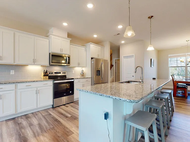 912 W Arboria Dr — Photo 18