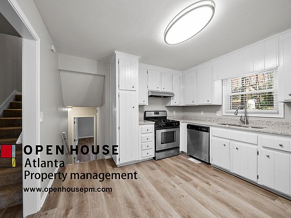 5th image of 4750 Forest Valley Pl NE