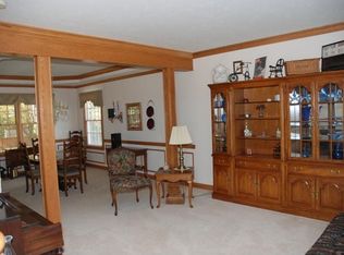 3158 Oakwood Trl, Broadview Heights, OH 44147
