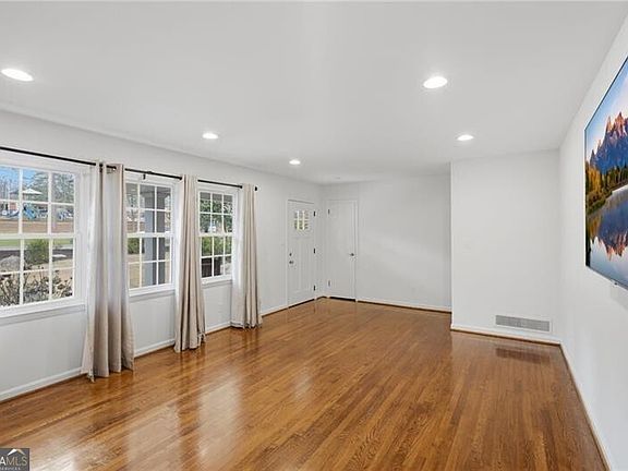 3rd image of 357 Polk St NW