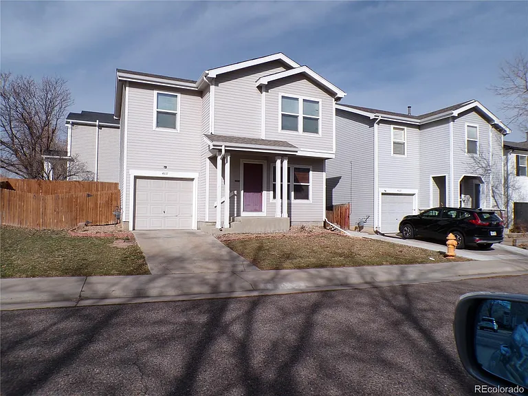4631 S Swadley Ct — Photo 2