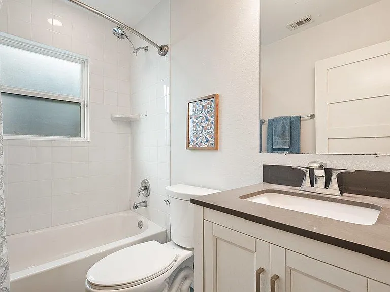 2702 Crest Ave #1 — Photo 25