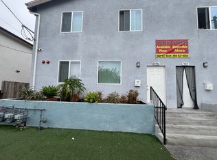 533 W 93rd St #1/2, Los Angeles, CA 90044