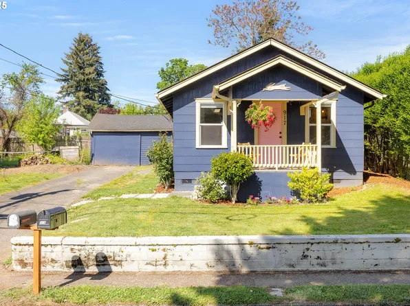 917 NW Greeley St, Camas, WA 98607