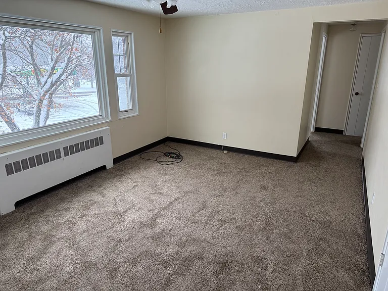 1623 W 3rd St — Photo 7