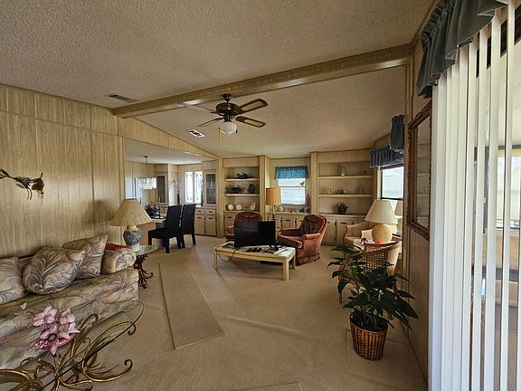 4th image of 7934 SE Saratoga Drive