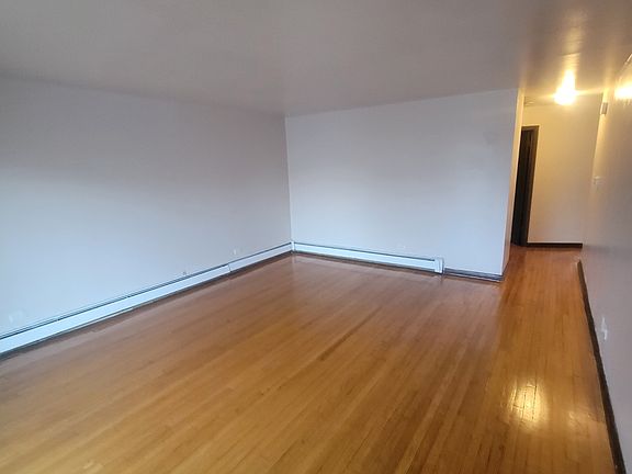 3rd image of 274 Yates Ave APT 2
