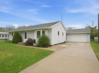 2822 Barnhart Ave, Fort Wayne, IN 46805