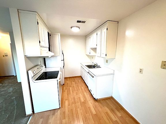 5th image of 334 26th Ave APT 5